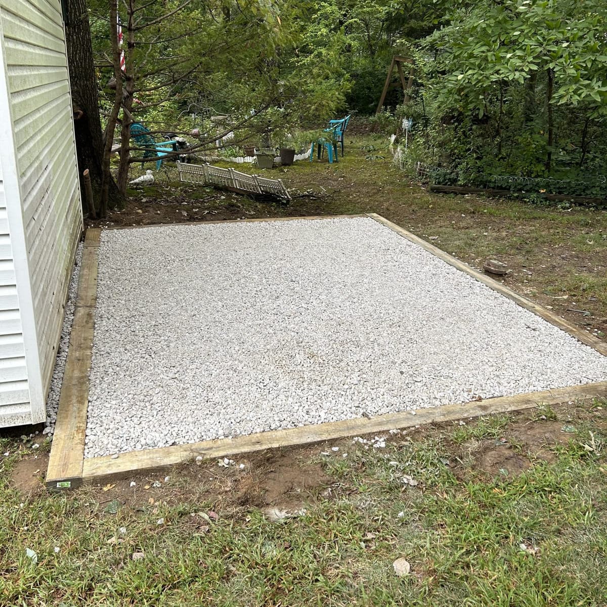 Custom deck craftsmanship by Backyard Bobby's